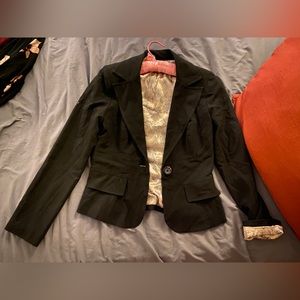 Xoxo signature black blazer with satin inside